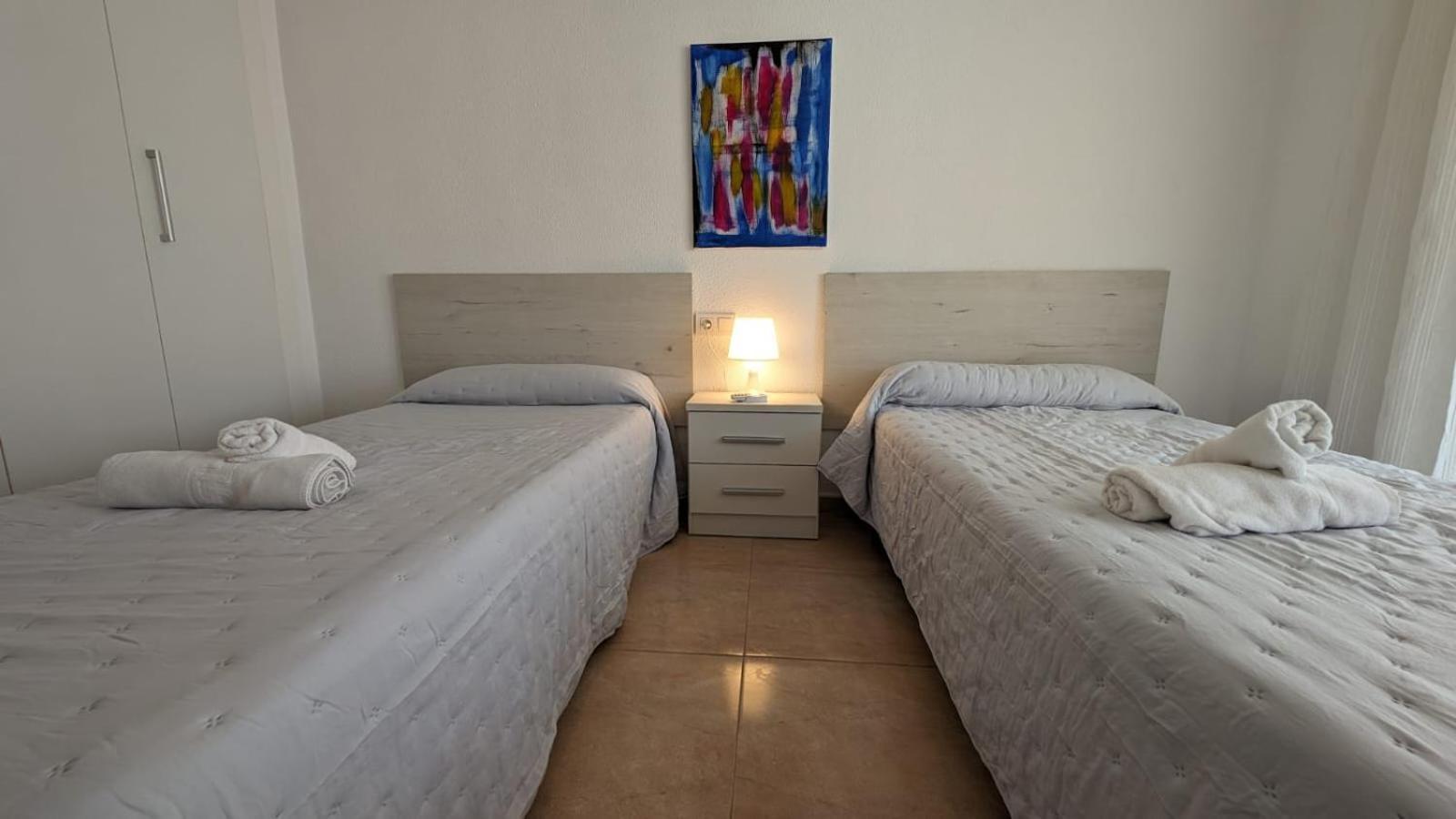 Brisas De Levante Бенидорм Екстериор снимка